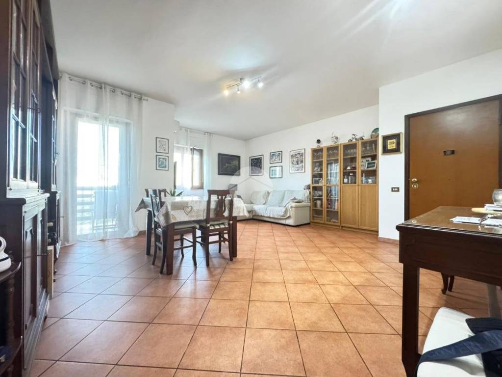 Appartamento a Roma in Via quirino roscioni, 69 - Foto 2
