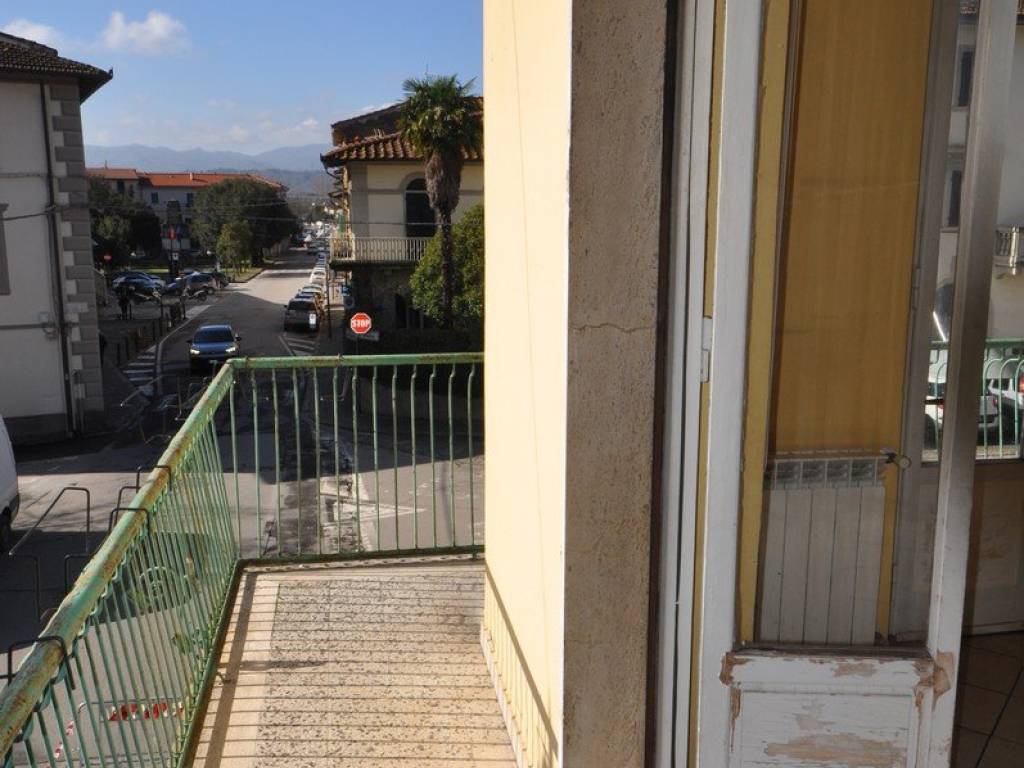 Appartamento a Terranuova bracciolini in Piazza Trieste - Foto 5