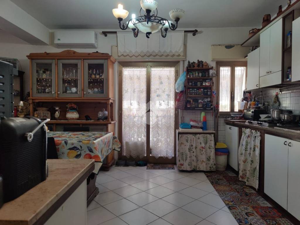 Appartamento a Giardini-naxos in Via Ex. Nazionale Chianchitta, 20 - Foto 4
