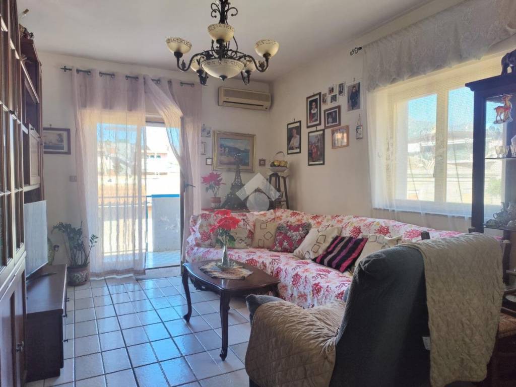 Appartamento a Giardini-naxos in Via Ex. Nazionale Chianchitta, 20 - Foto 5