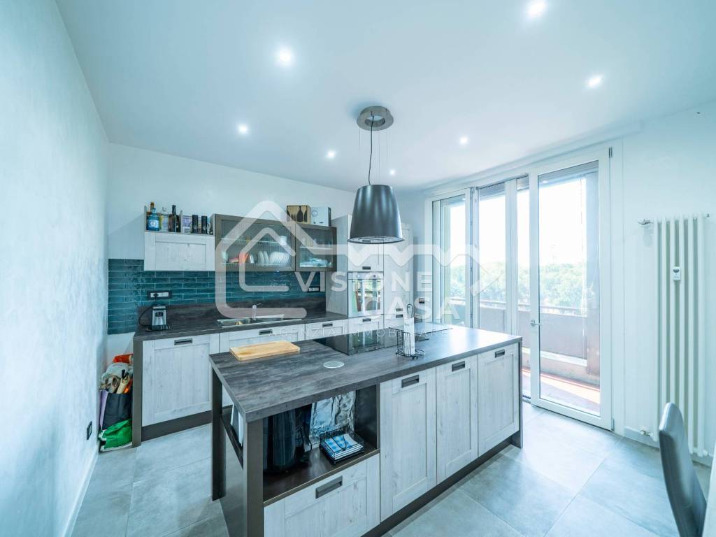 Appartamento a Reggio emilia in Viale Risorgimento, 2 - Foto 3