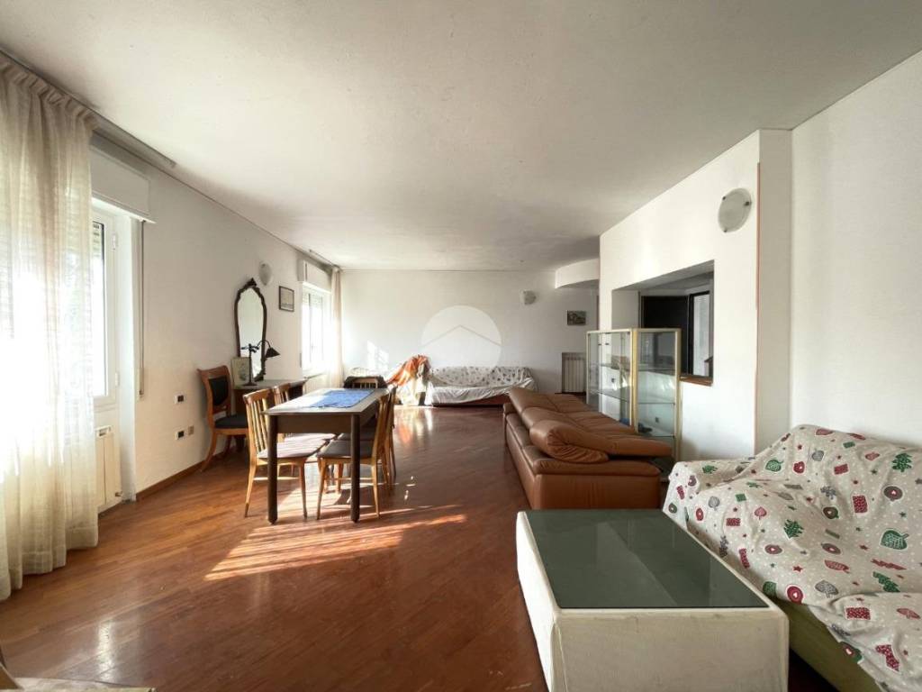 Villa a Sanremo in VIA PADRE GIOVANNI SEMERIA, 143 - Foto 2