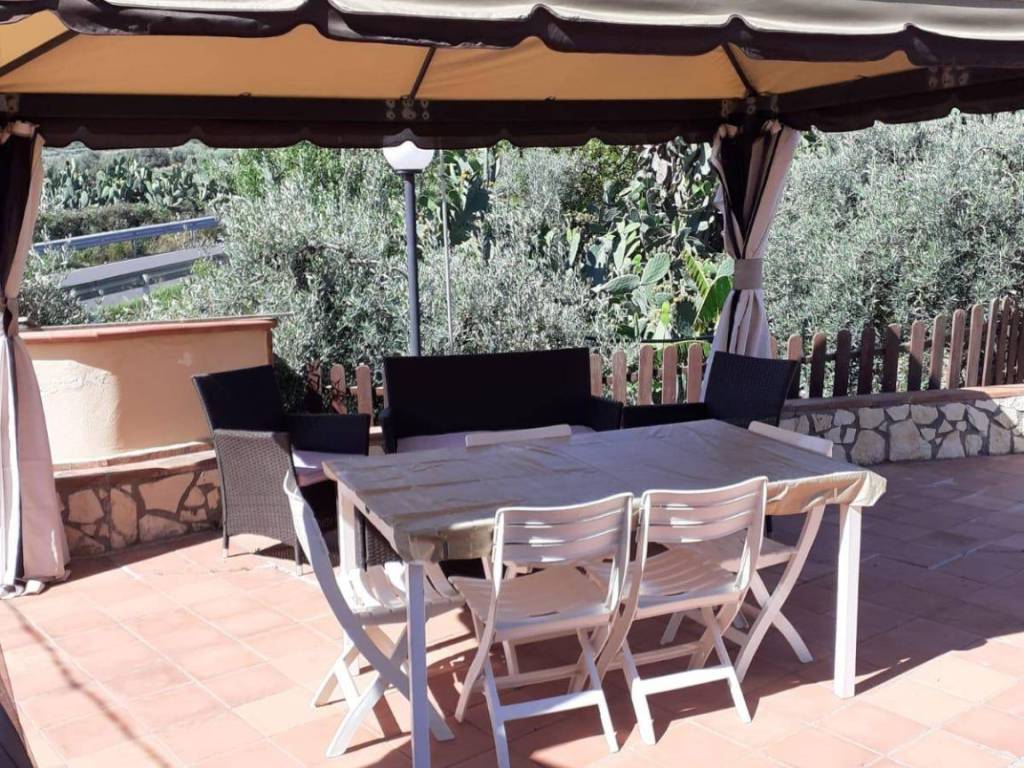 Casa indipendente a Centuripe in CONTRADA SAN BARBARO - Foto 5