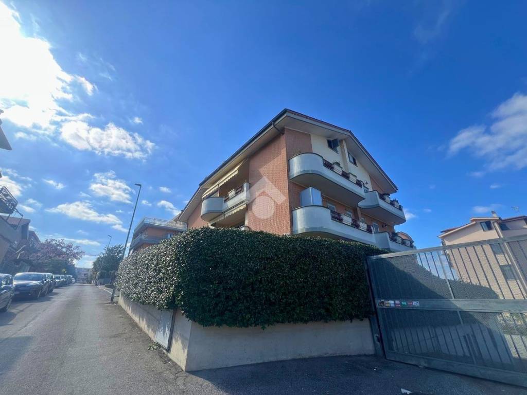 Appartamento a Roma in Via Vermicino, 60 - Foto 2