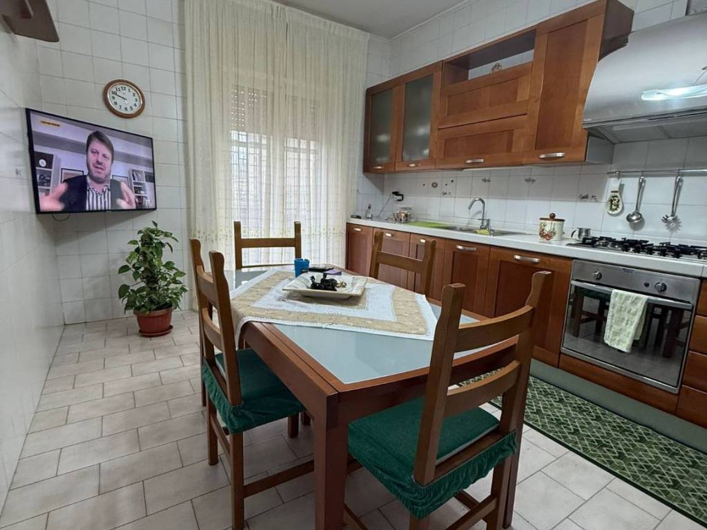 Appartamento a Napoli in Via Montagna Spaccata - Foto 2