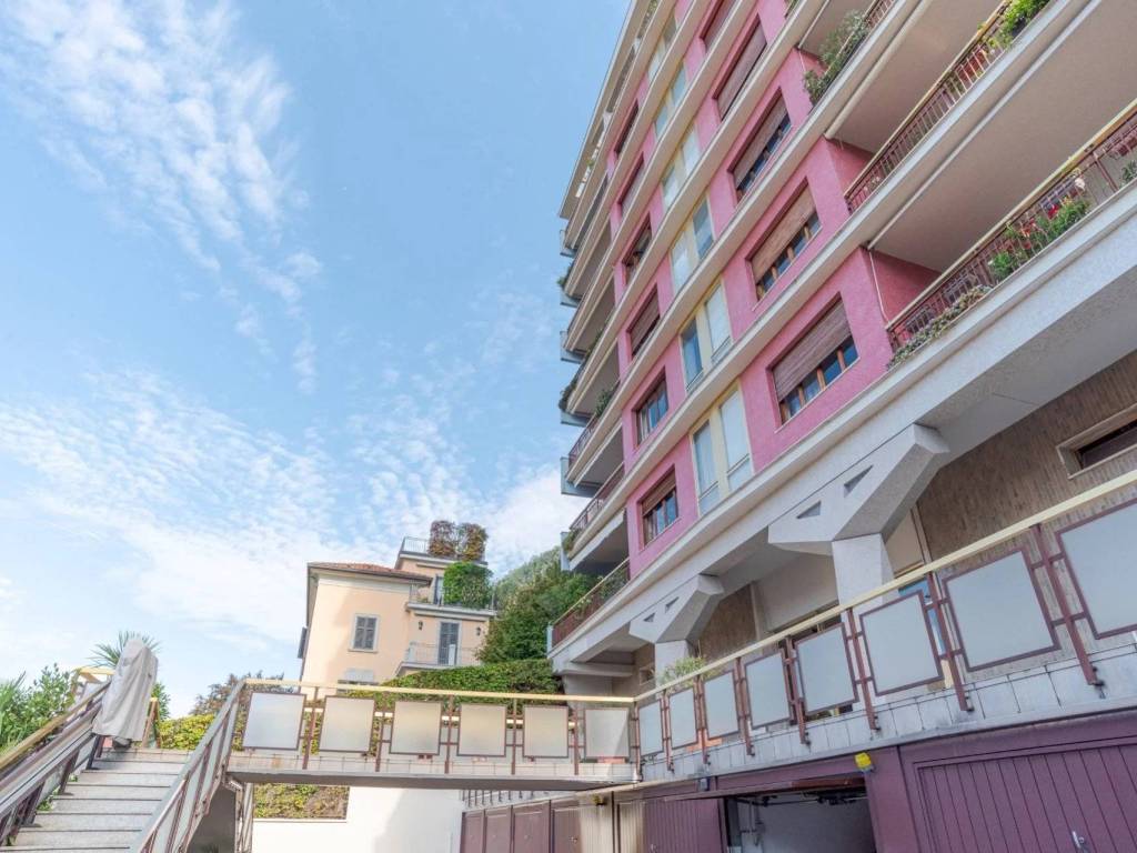 Appartamento a Como in Via Francesco Crispi, 5a - Foto 5