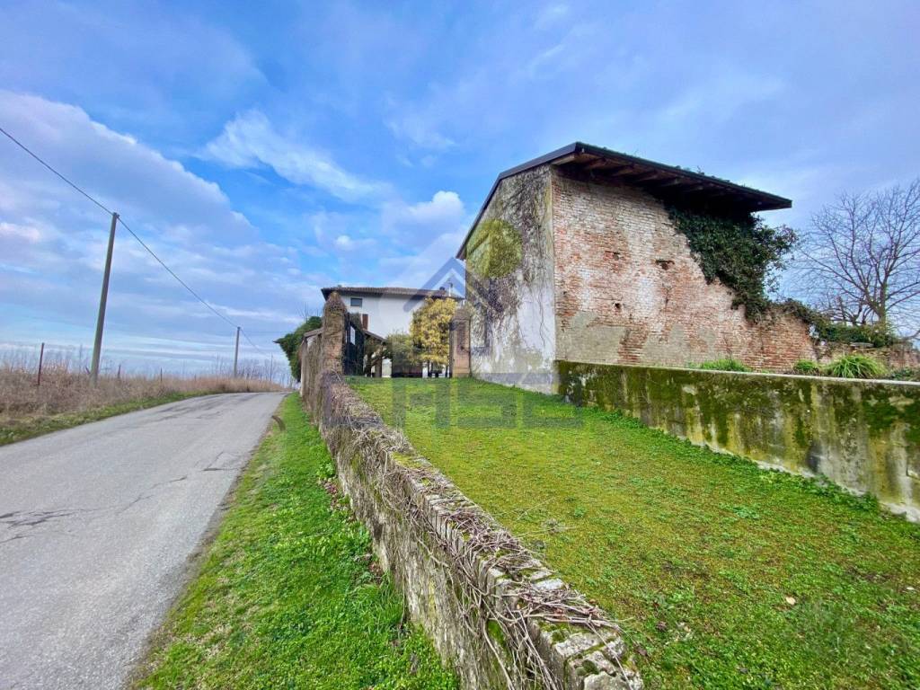 Casa indipendente a Castel san giovanni in strada parpanese - Foto 4