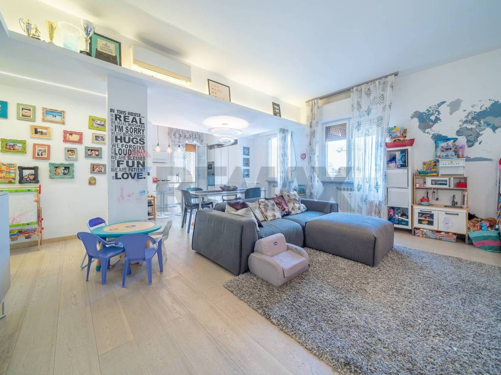 Appartamento a Roma in Via Calimno, 47 - Foto 2