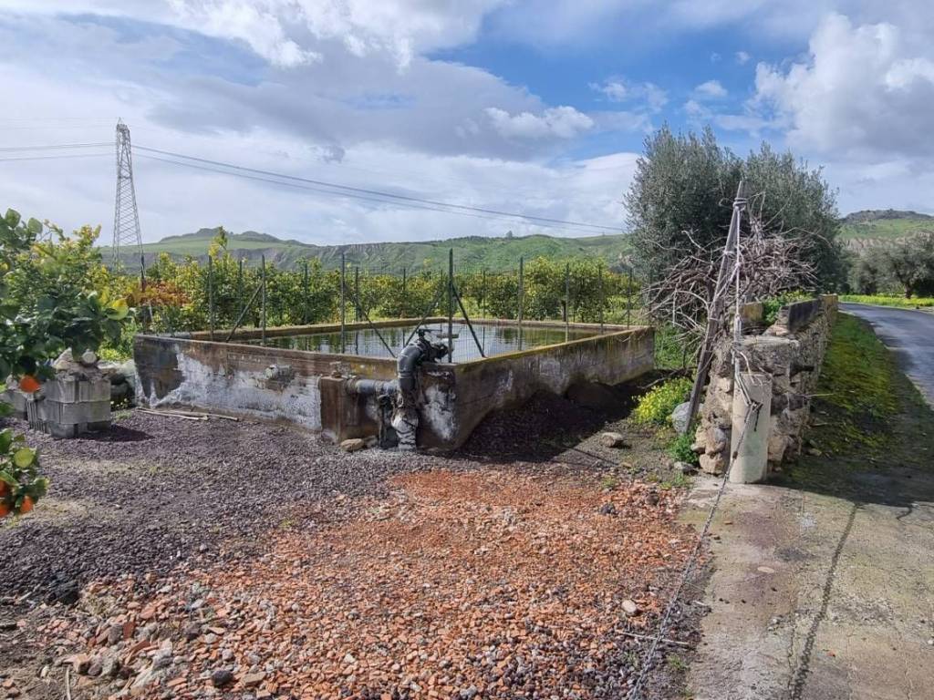 Terreno a Paternò in CONTRADA SALINELLE - Foto 2