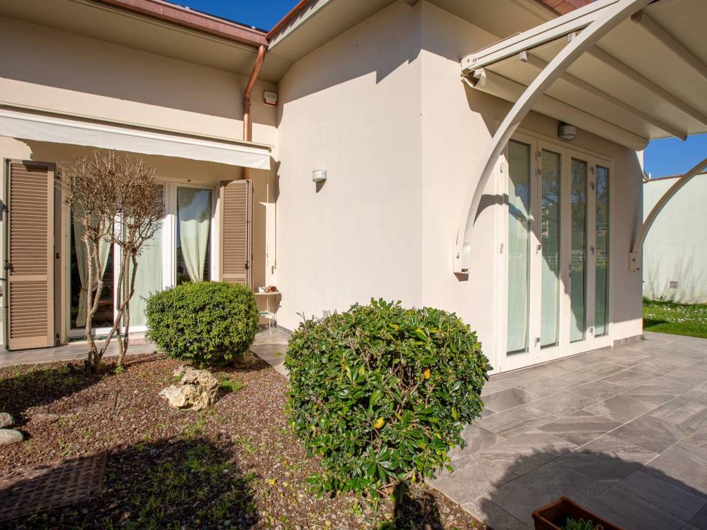 Villa a Campi bisenzio in Via dei Mori - Foto 3