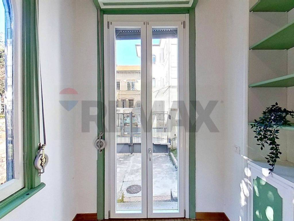 Appartamento a Varese in VIA CARLO RAINOLDI, 24 - Foto 4