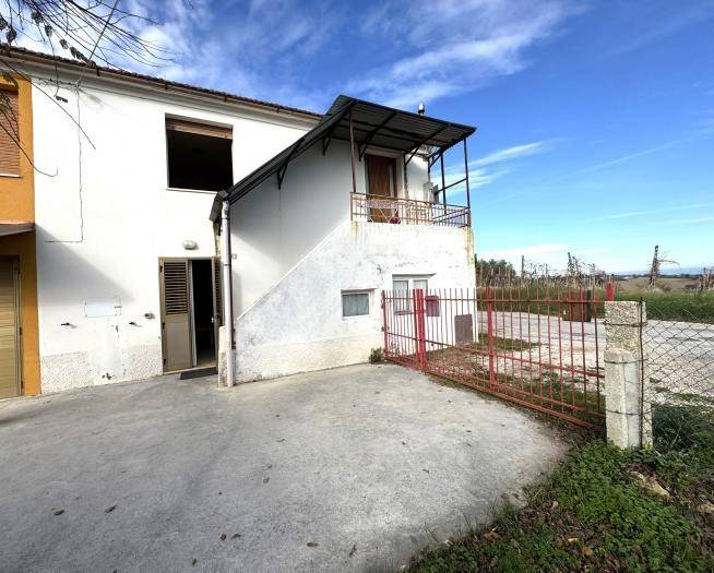 Casa indipendente a Trecastelli - Foto 2