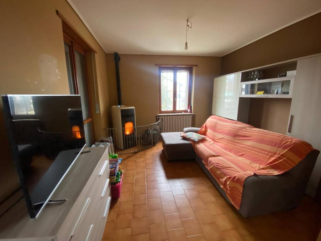 Appartamento a Pianfei in Via Giuseppe Sacheri - Foto 2