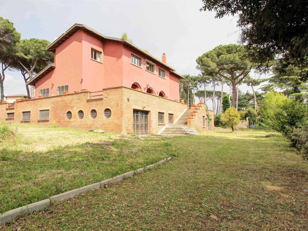 Villa a Ariccia in via Pagliarozza - Foto 3