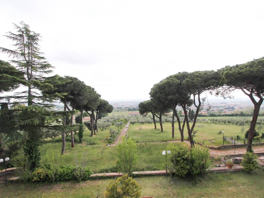 Villa a Ariccia in via Pagliarozza - Foto 4