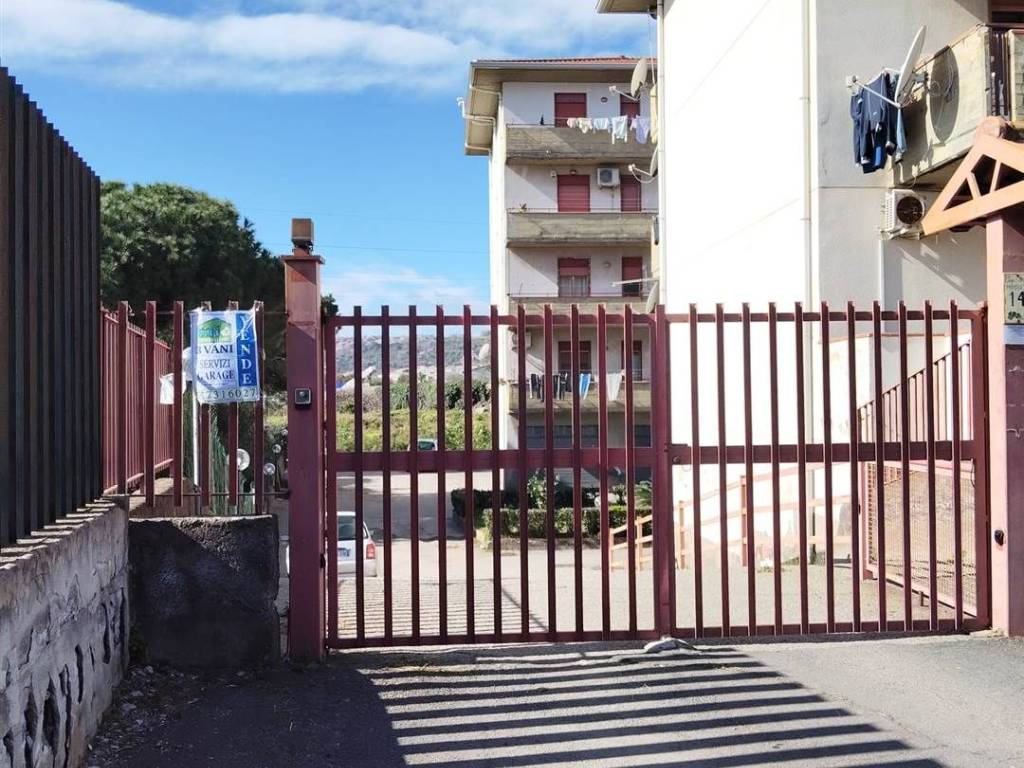 Appartamento a Acireale in Via Monsignore Angelo Calabretta, 14 - Foto 4