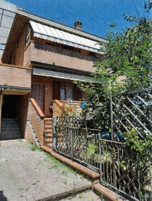 Appartamento a Montevarchi in Via Camillo Cavour - Foto 4