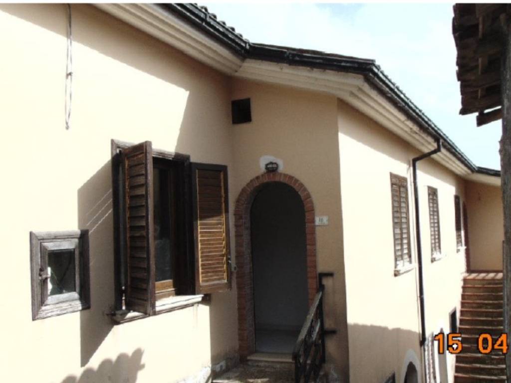 Appartamento a Satriano di lucania in Contrada Vigna la Noce - Foto 2