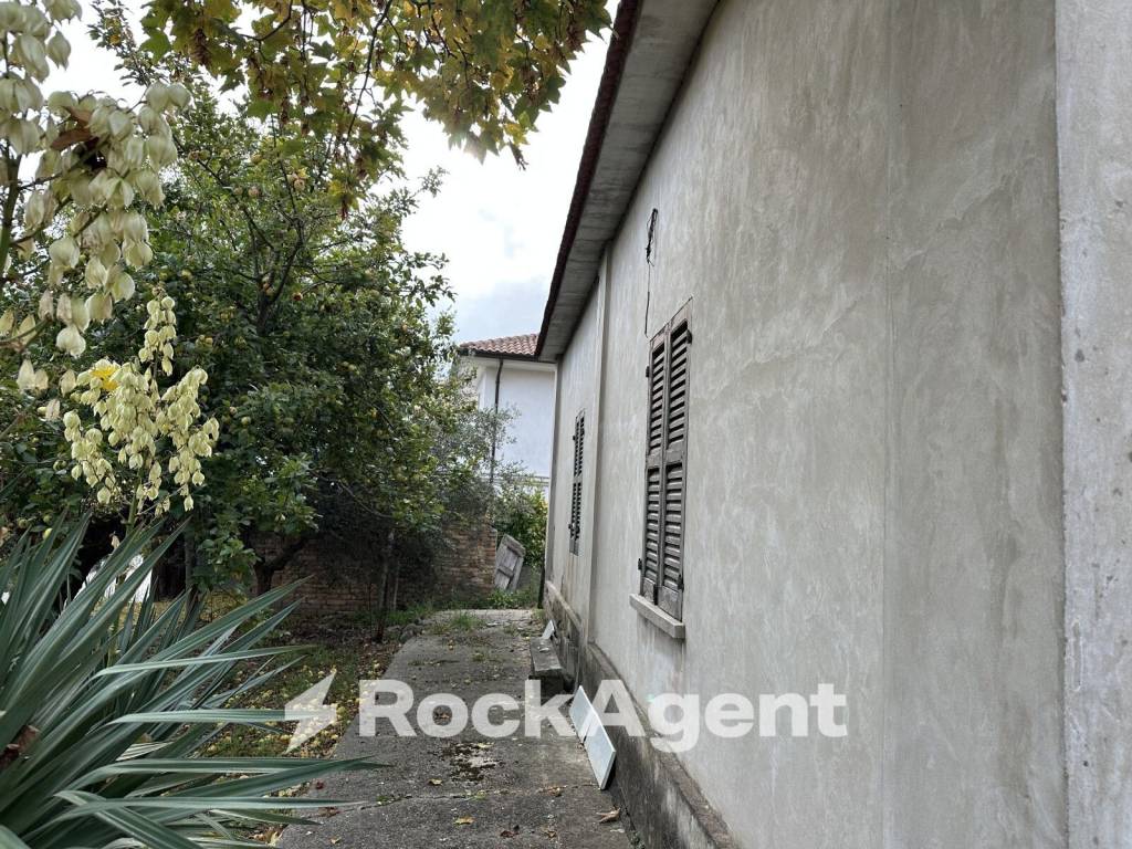 Villa a Tollo in Via Croce Vecchia, 78 - Foto 3