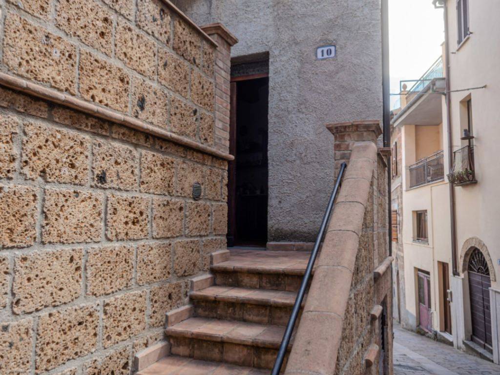 Appartamento a Proceno in Via Roma, 10 - Foto 2