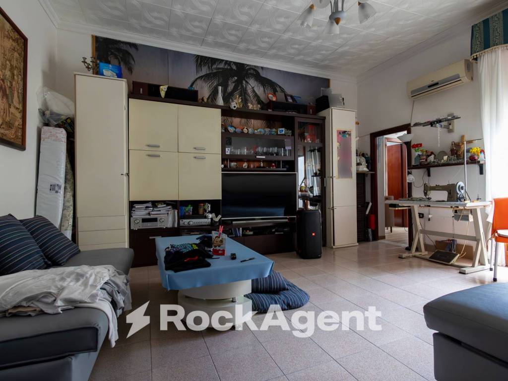 Appartamento a Catanzaro in Vico III Gradoni Porta Marina, 2 - Foto 4