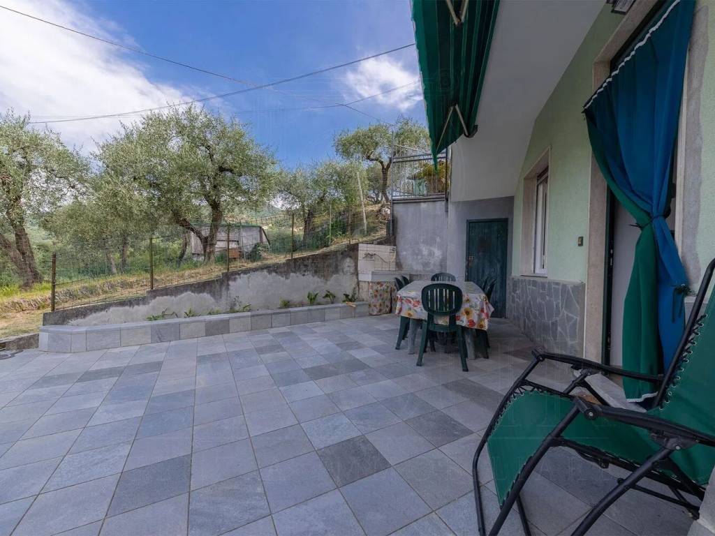 Appartamento a Carasco in Chiesa - Foto 3