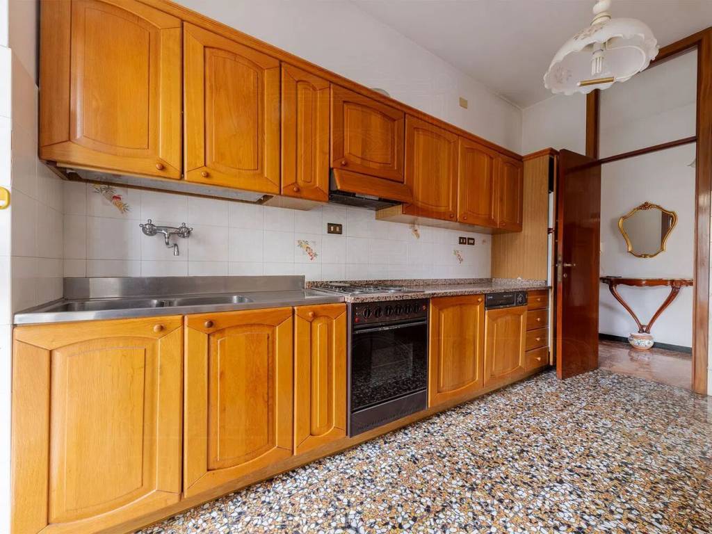 Appartamento a Chiavari in Viale Adolfo E Adelina Devoto - Foto 5