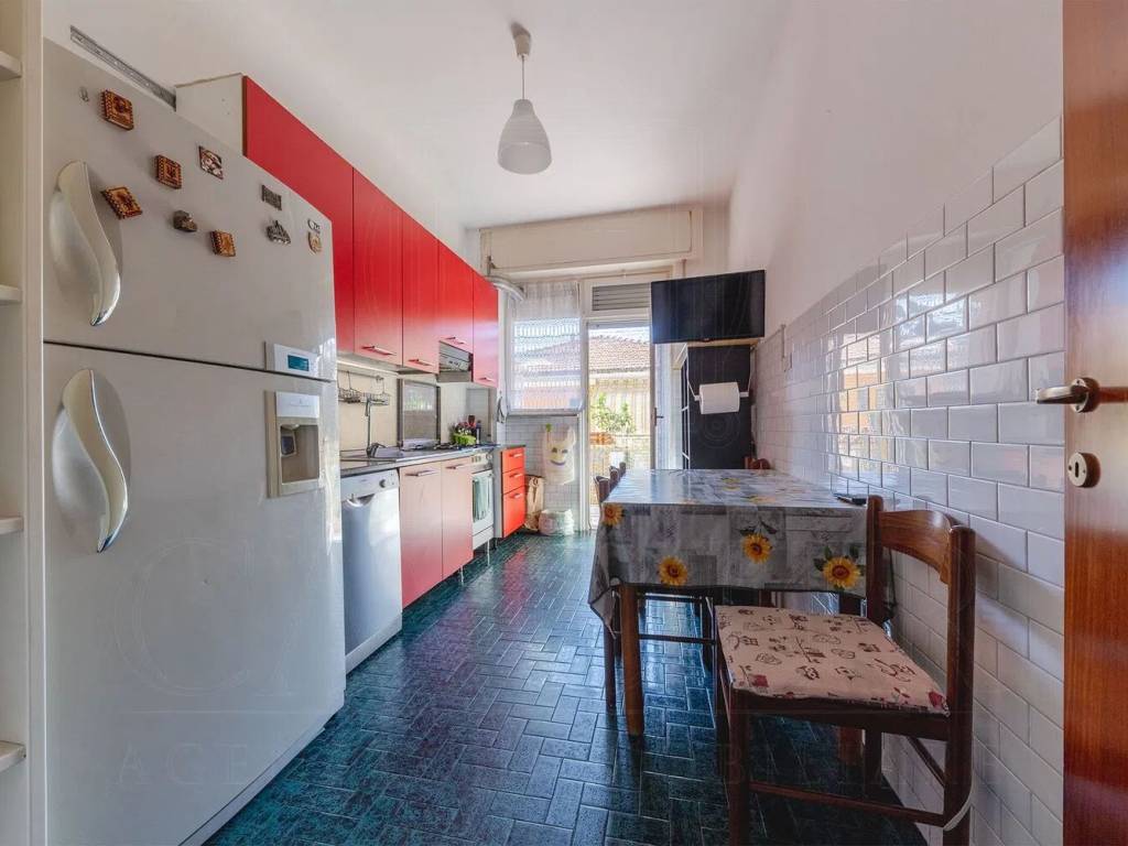 Appartamento a Chiavari in Viale Adolfo E Adelina Devoto - Foto 3