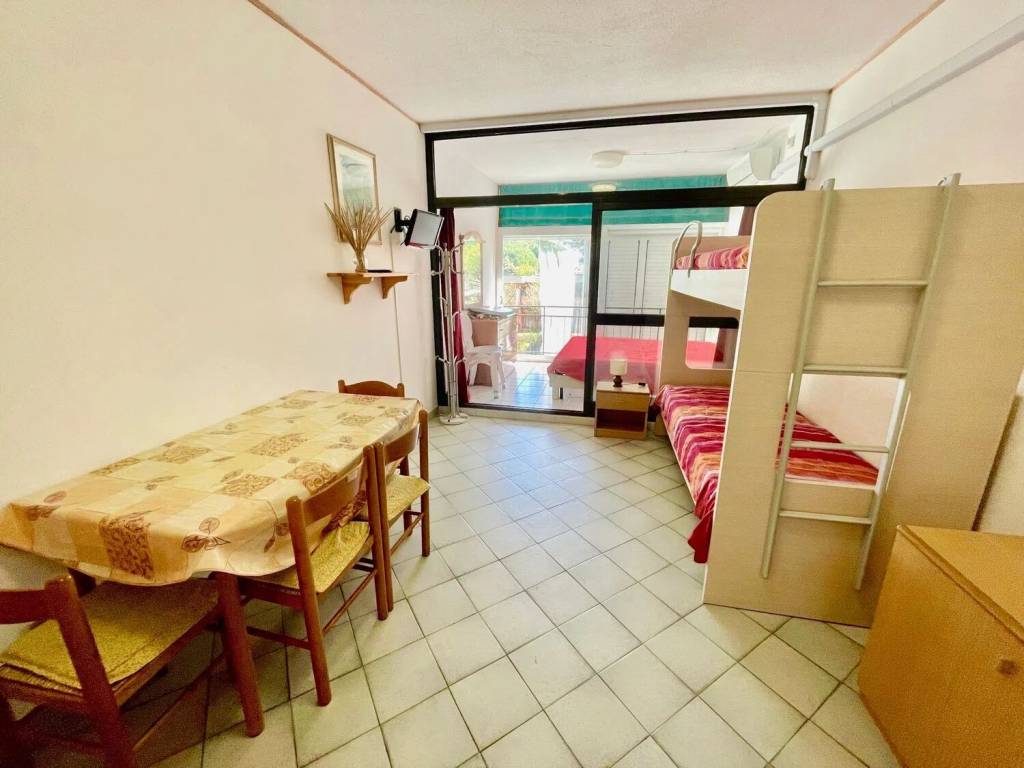 Appartamento a Bibbona in Piazza Dei Gerani, 9 - Foto 4