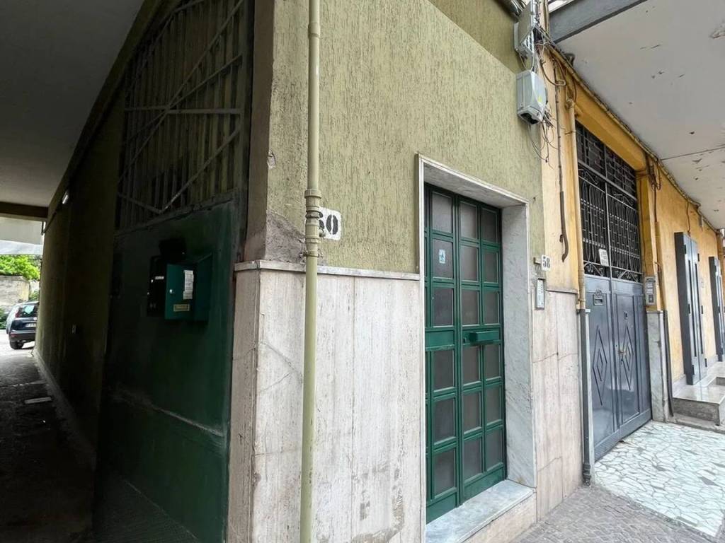 Palazzo / stabile a Giugliano in campania in Via Limitone, 60 - Foto 4