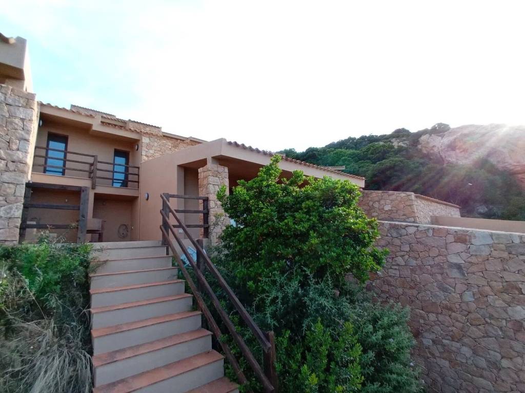 Villa a Trinità d'agultu e vignola in Località Costa Paradiso No Number - Foto 2