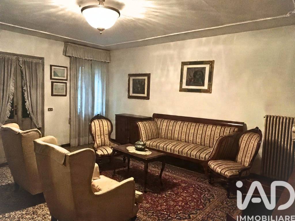 Villa a San zenone degli ezzelini in Via G.Marconi 28 - Foto 4
