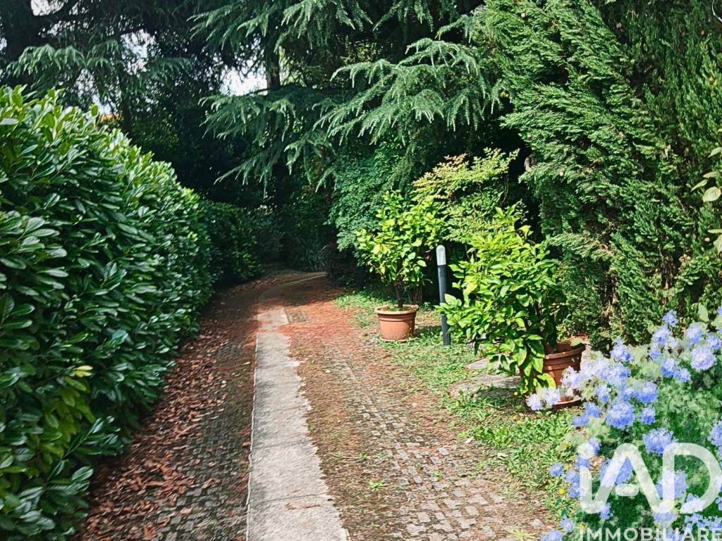 Villa a San zenone degli ezzelini in Via G.Marconi 28 - Foto 5