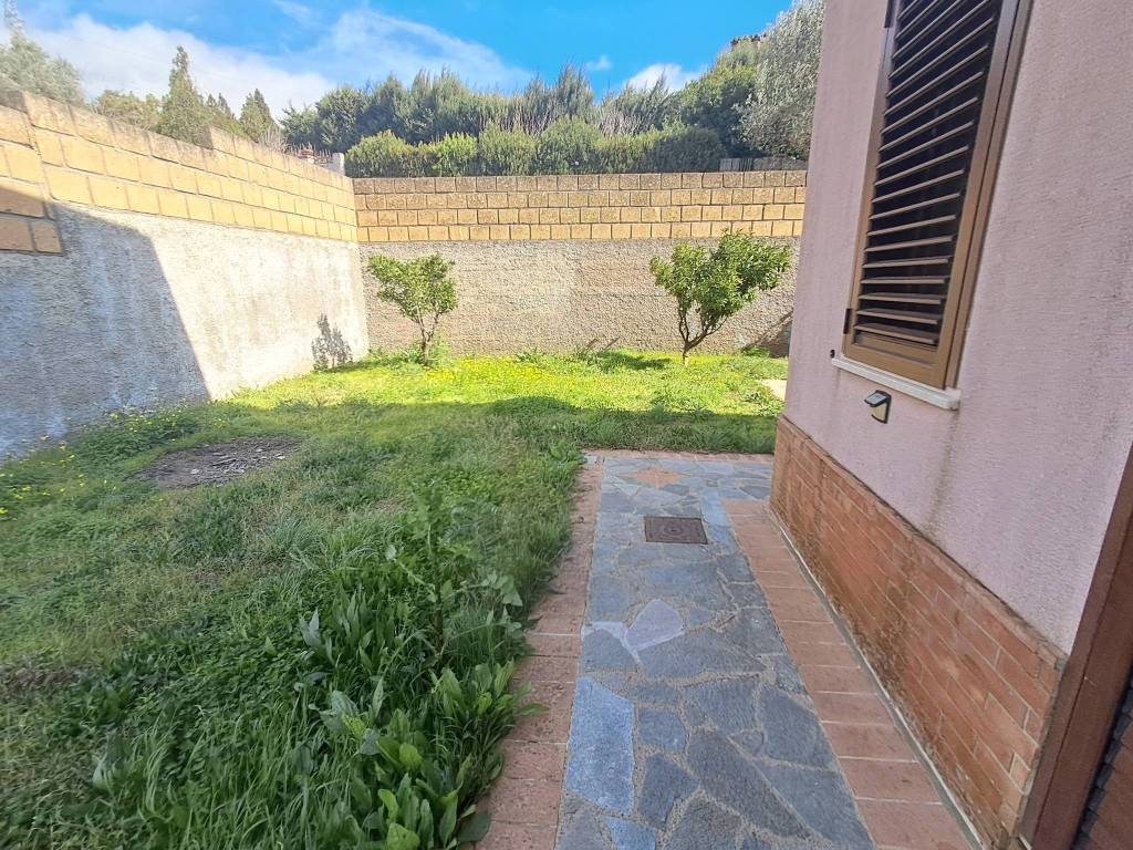 Villa a Tiriolo in Via Sandro Pertini - Foto 3
