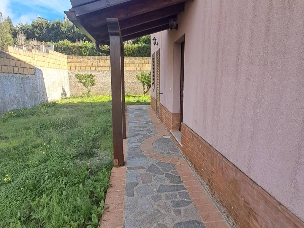 Villa a Tiriolo in Via Sandro Pertini - Foto 4