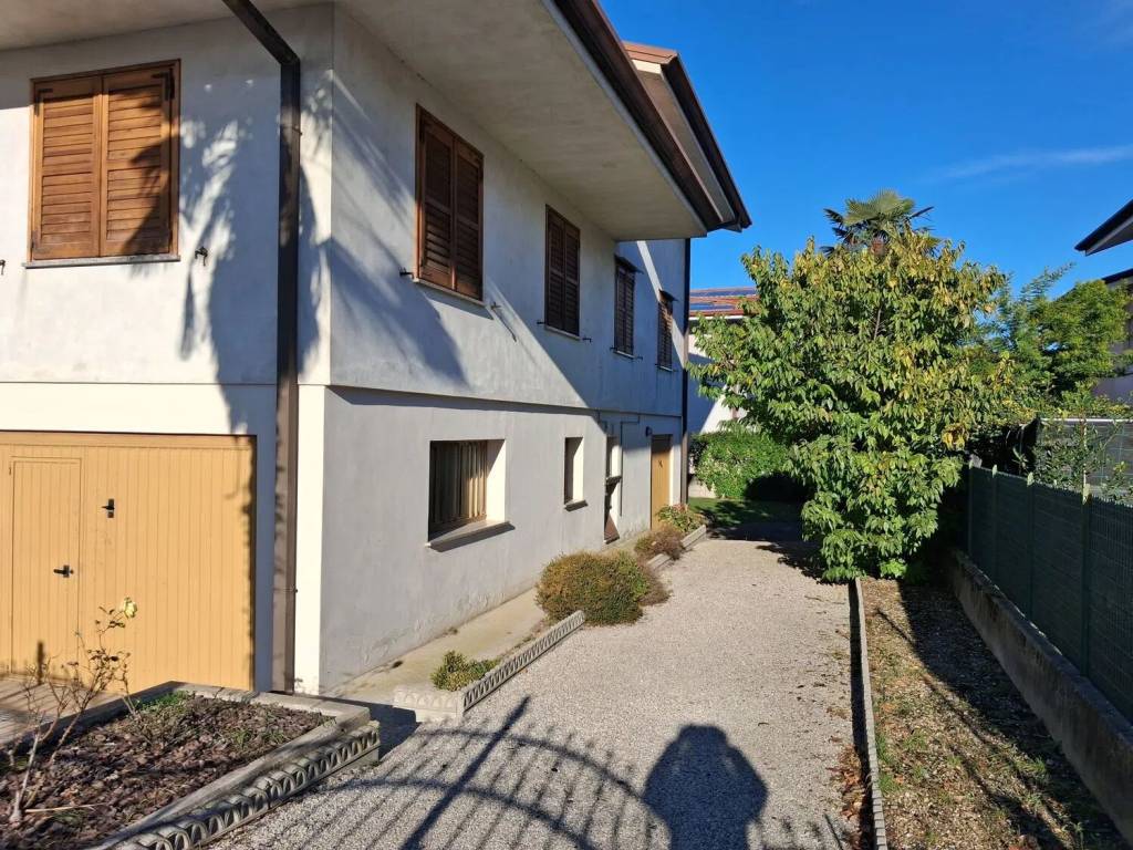 Villa a Aquileia in Via Enrico Maionica, 16 - Foto 5