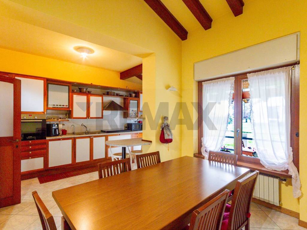 Appartamento a Vimercate in Via Pastrengo - Foto 2