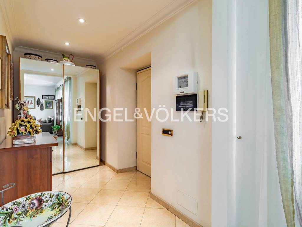 Villa a Roma in Via Tuscolana, 1411 - Foto 3