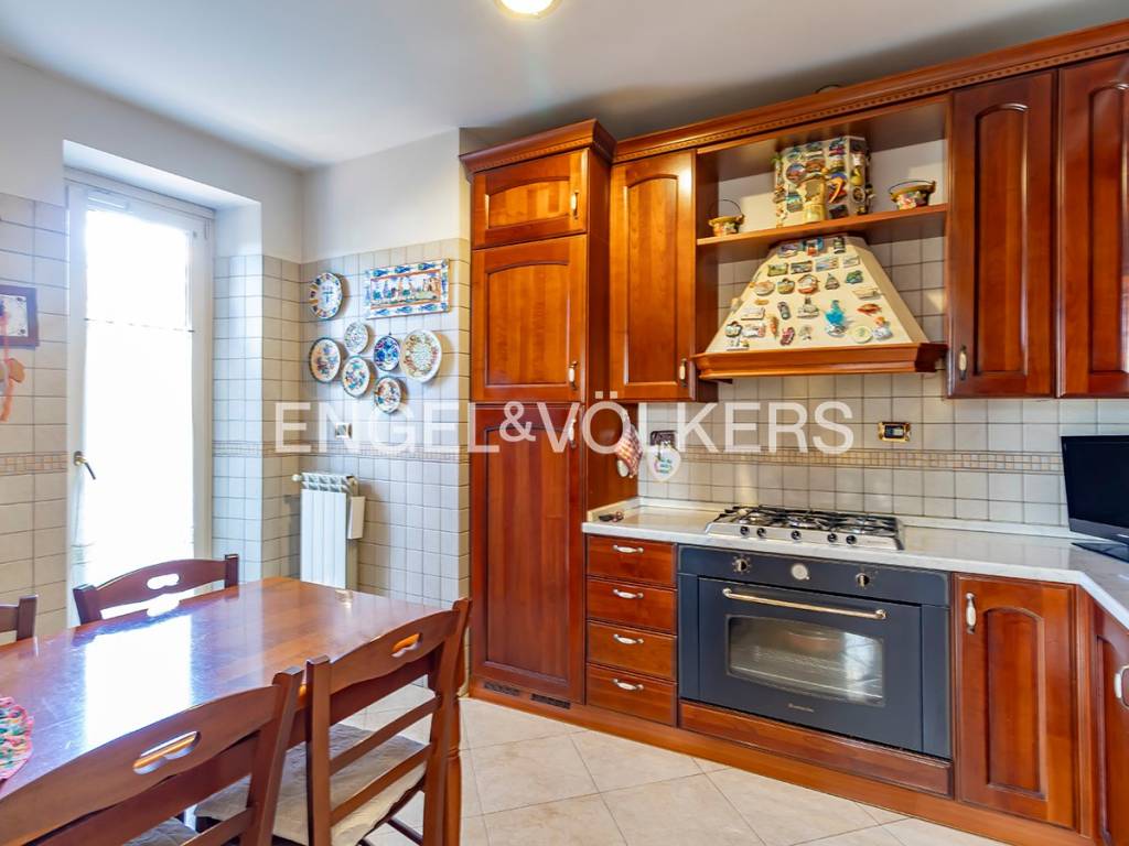 Villa a Roma in Via Tuscolana, 1411 - Foto 4