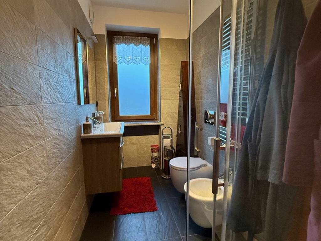 Appartamento a Bardonecchia in Via Luigi Einaudi, 19 - Foto 3