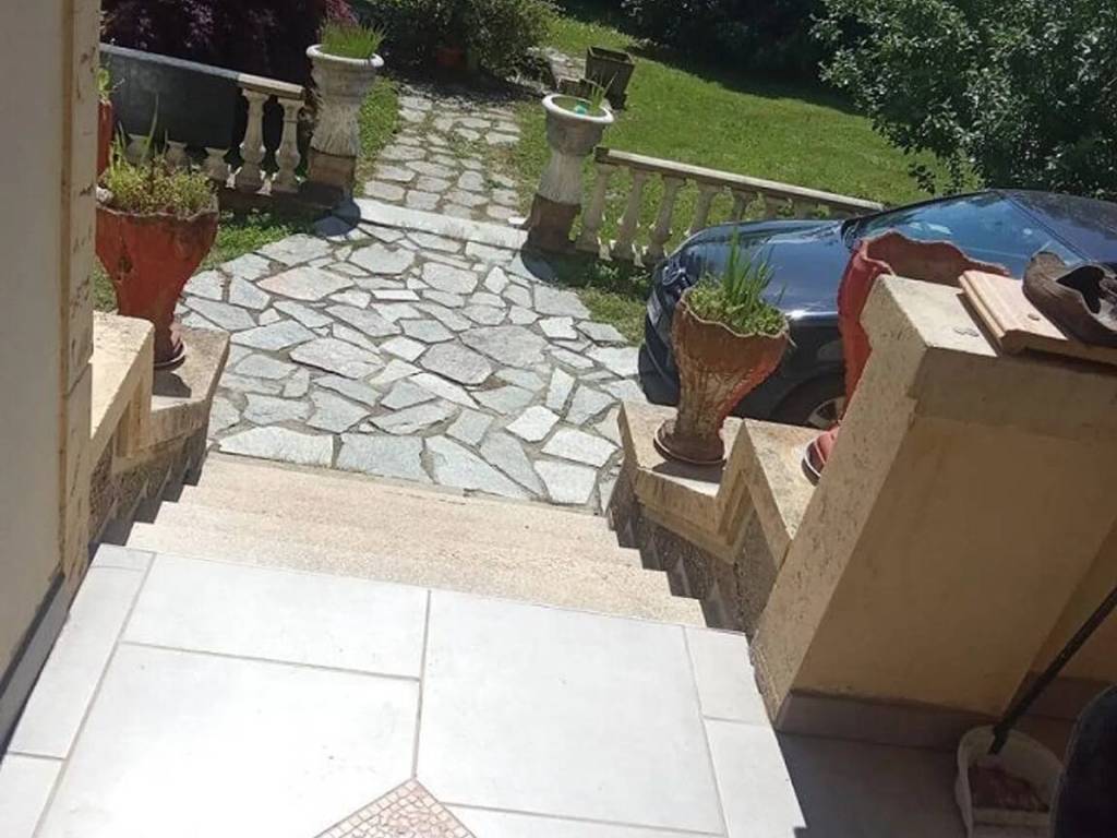 Villa a Roasio in Via F. Turati - Foto 5