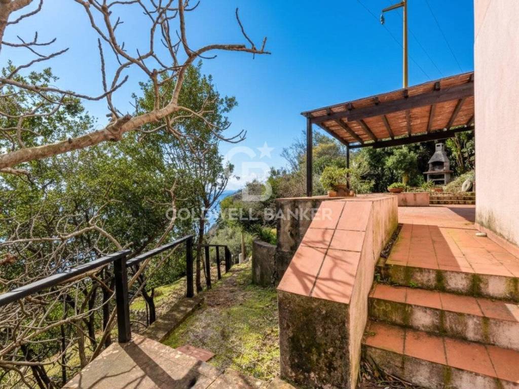 Villa a Marciana marina in Loc. La Cala - Foto 4