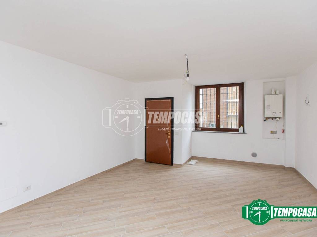 Appartamento a Oleggio in Via Gvglielmo Marconi 9/C - Foto 5