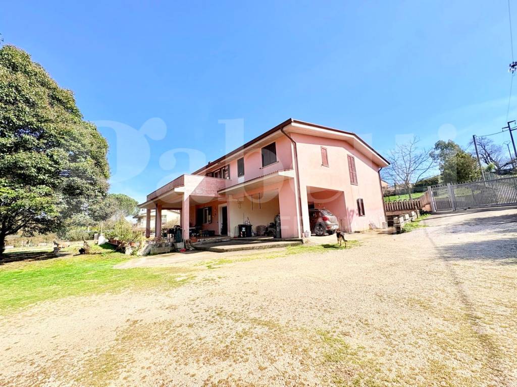 Villa a Segni in Via Carpinetana Est, 56 - Foto 3