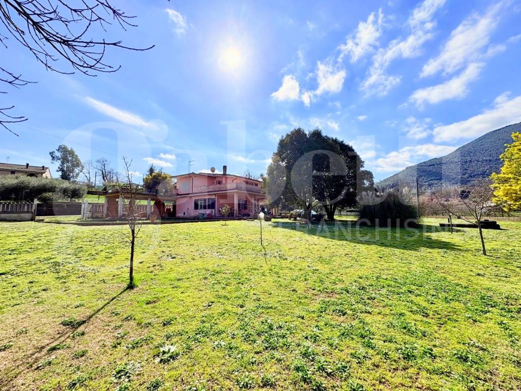 Villa a Segni in Via Carpinetana Est, 56 - Foto 4