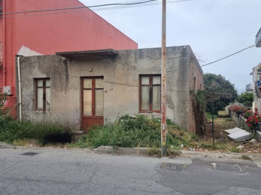 Casa indipendente a Milazzo in Via Luigi Fulci, 69 - Foto 2