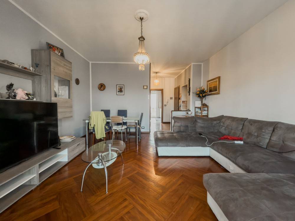 Appartamento a Trecate in Via Alessandro Manzoni, 3 - Foto 5