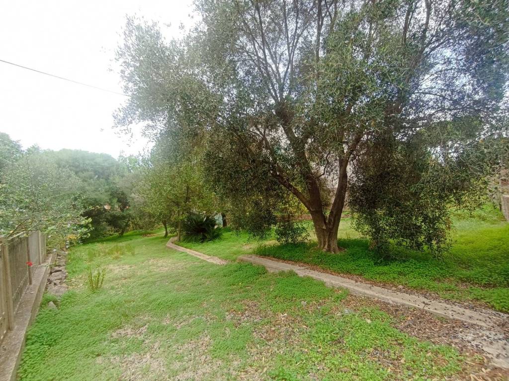 Villa a Carbonia in Via Napoli, 11 - Foto 2