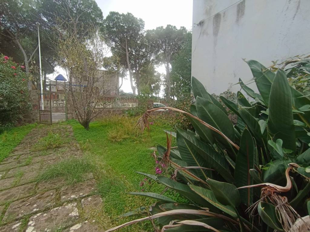 Villa a Carbonia in Via Napoli, 11 - Foto 5