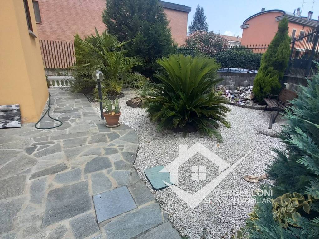 Villa a Novara in Via Ruggero Leoncavallo - Foto 2